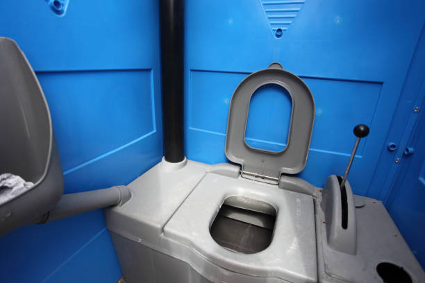 Types of Portable Toilets We Offer in Gonzalez, FL